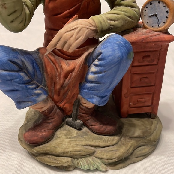 Vintage Taiwan ceramic painted figurine of Man sitting on stone next to … - Picture 3 of 7